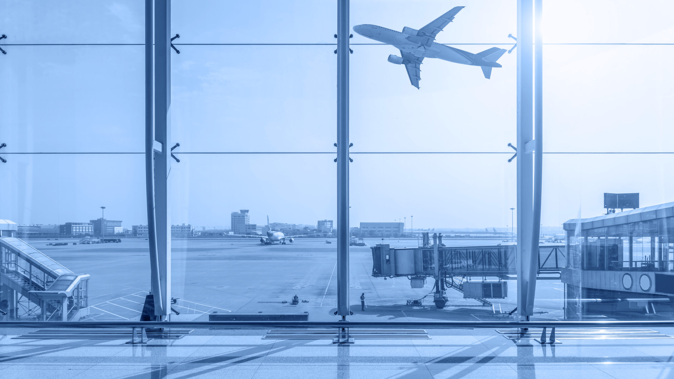 closest airport to whitefish montana